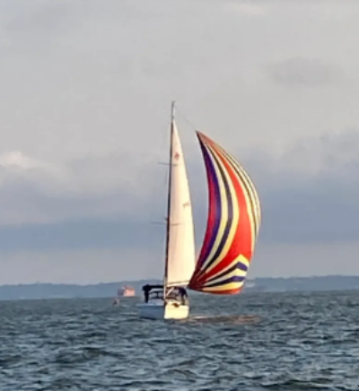 Yacht 21 asymmetric